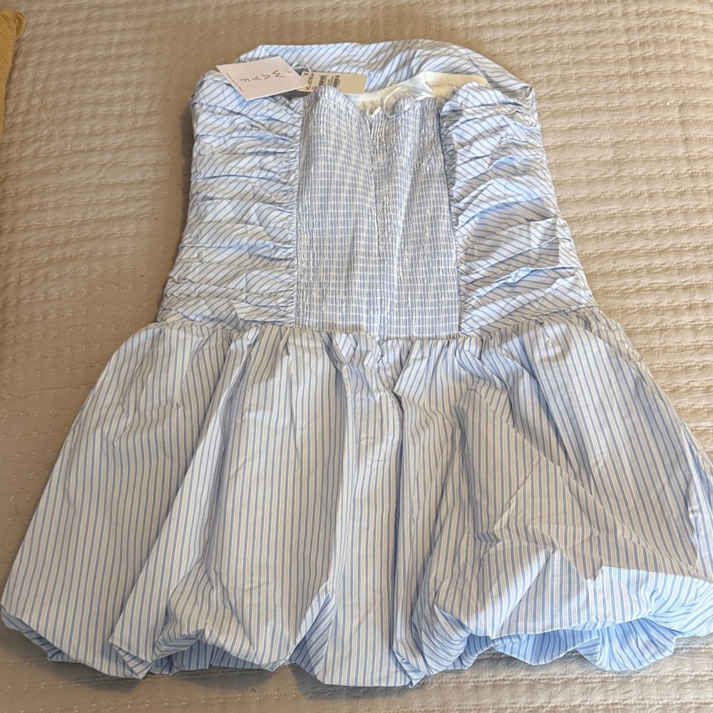 WAYF Striped Light Blue Strapless Bubble Dress NWT Sz XL Fabulous! ❤️❤️ - Picture 6 of 7